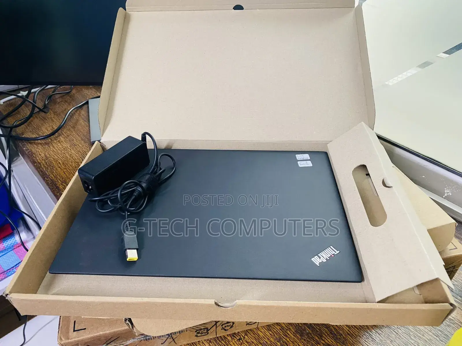 New Laptop Lenovo ThinkPad T470s 8GB Intel Core I5 SSD 512GB