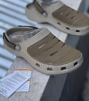 Up-to-Datenew Crocs
