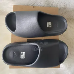 Loft Yeezy Onyx Slides