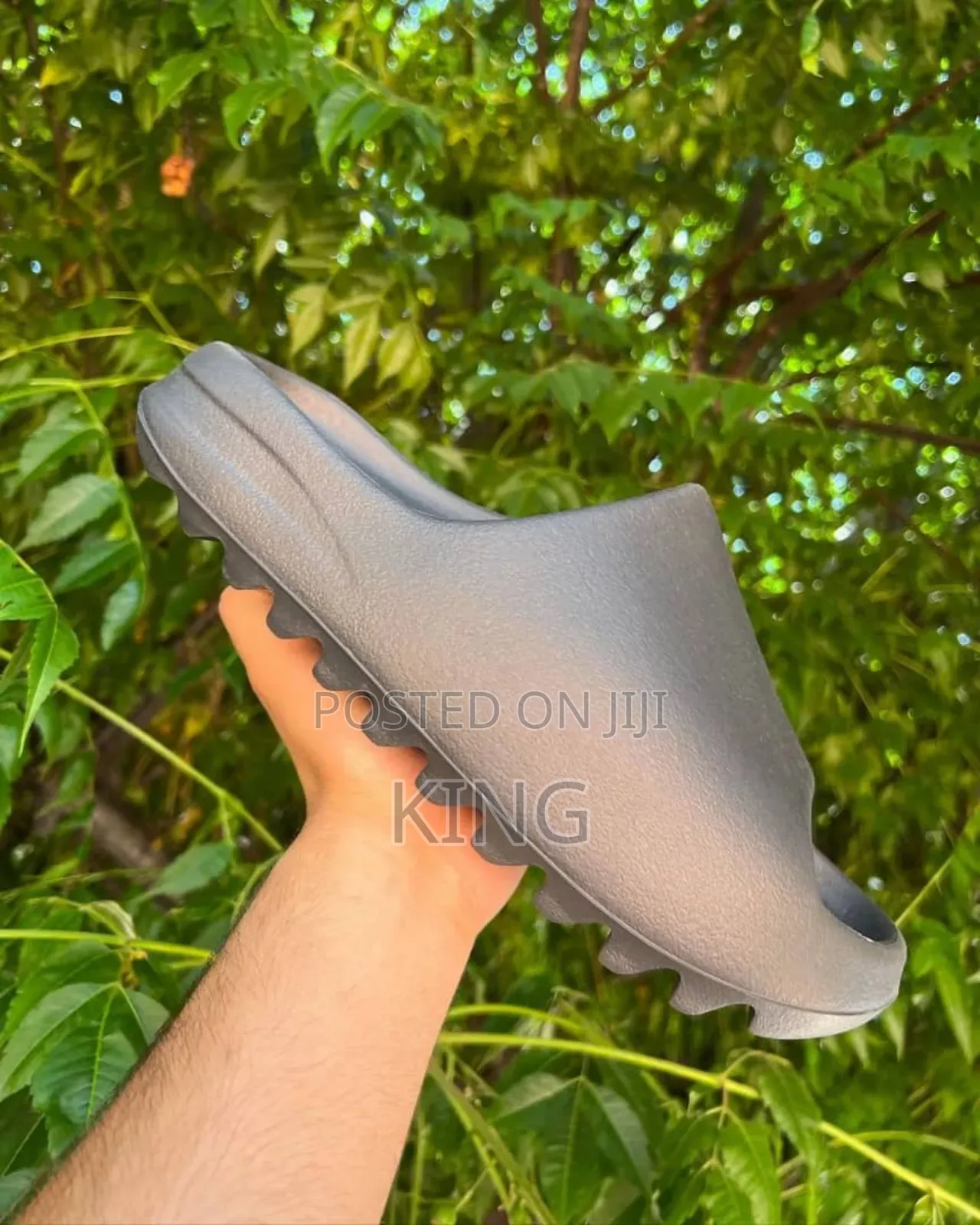Cozy Yeezy Onyx Slides