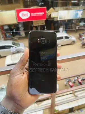 Samsung Galaxy S8 Plus 64 GB Blue