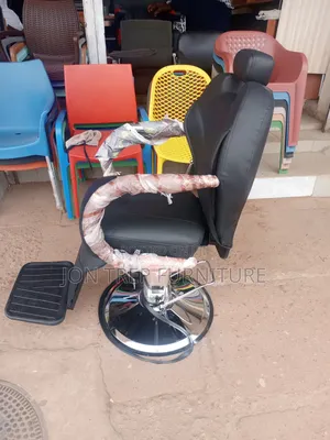 Saloon Chair Barbar