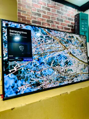 Samsung 43” Crystal Uhd 2026 Model U8000f