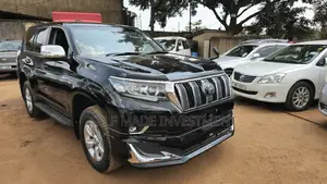 Toyota Land Cruiser Prado 2018 Black