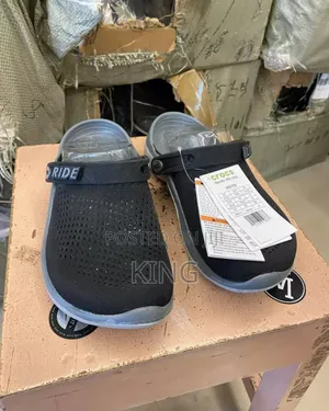 Elite Casual Crocs