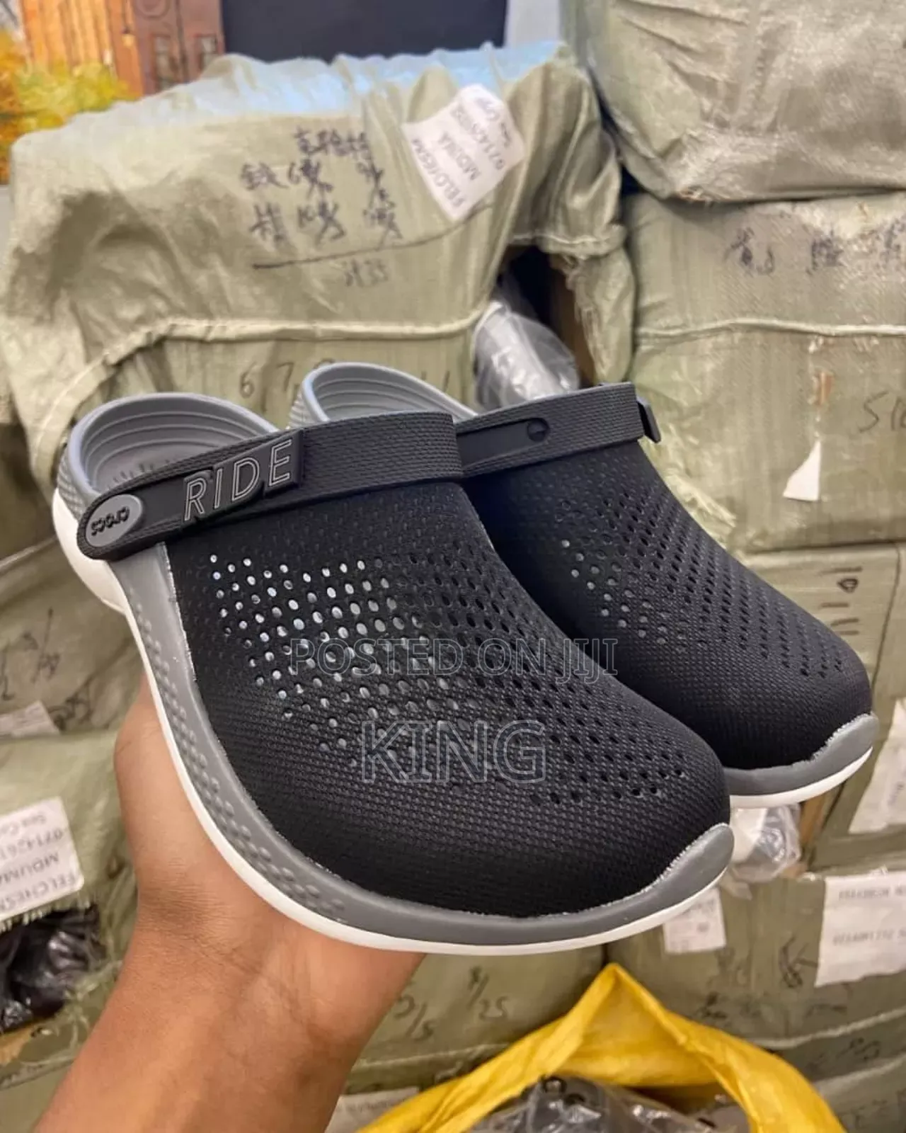 Elite Casual Crocs
