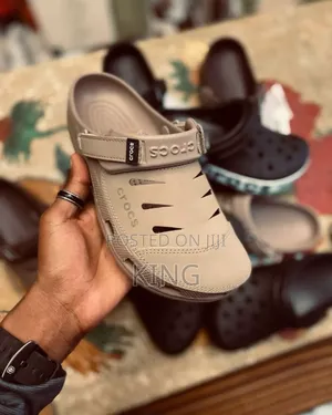 Cordial Casual Crocs