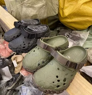 Warmly Casual Crocs