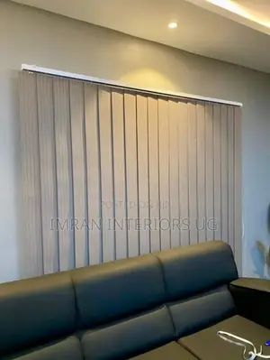 Window Blinds 100