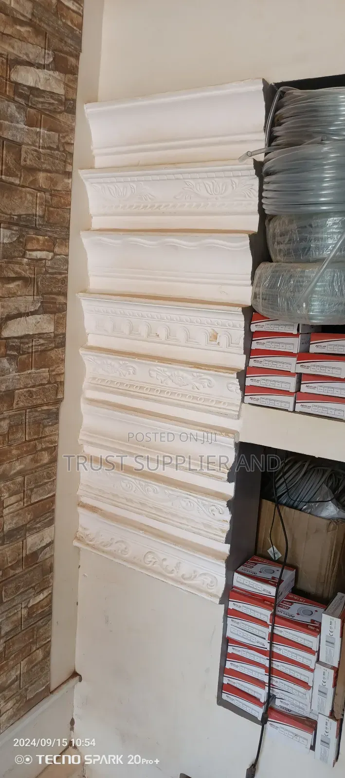 Gypsum Ceiling Cornices
