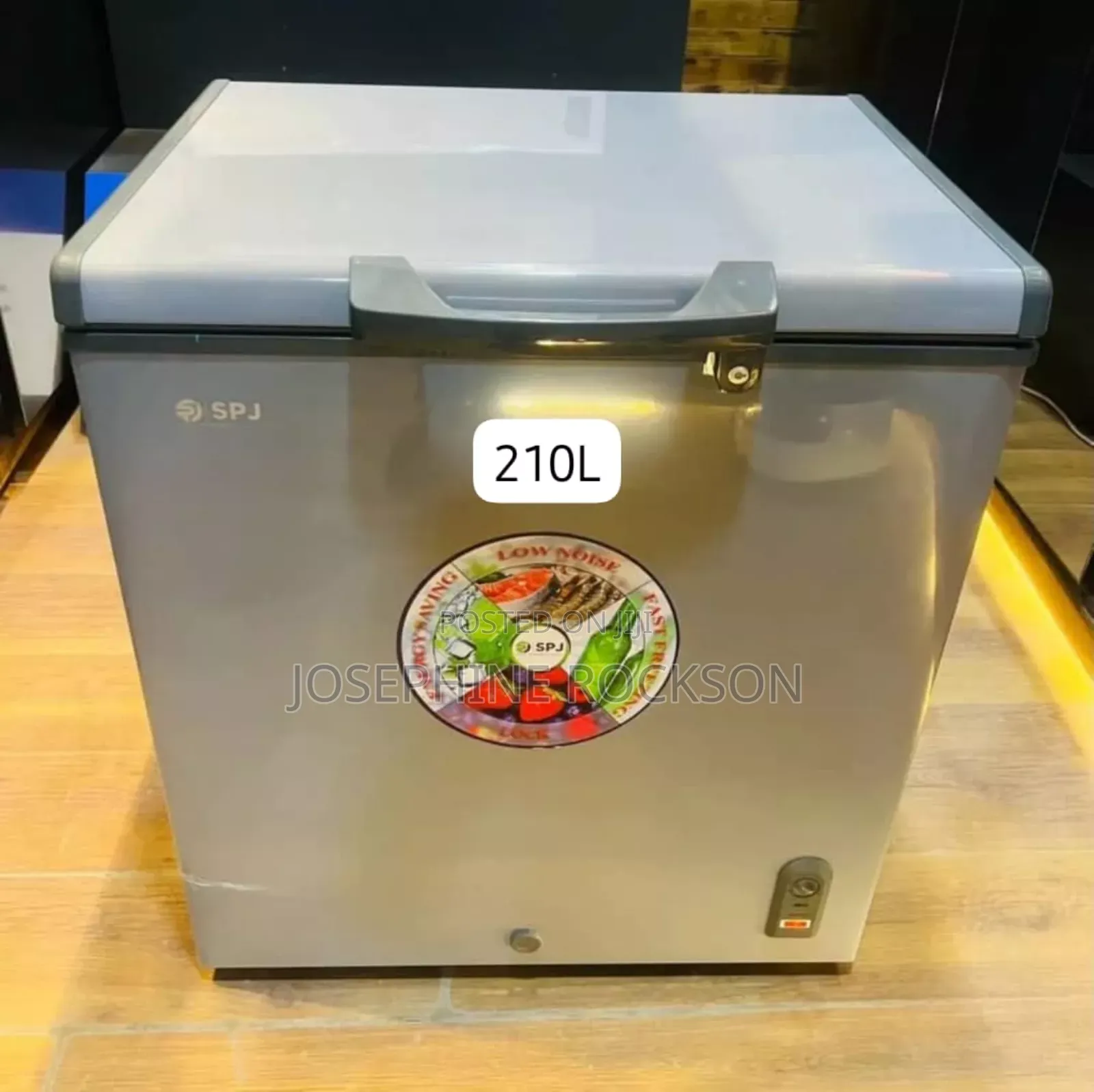 SPJ 210litres Chest / Deep Freezers