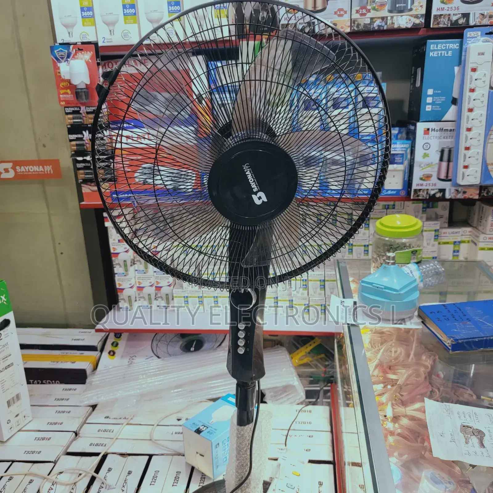 Sayona 16 Inches Stand Fan