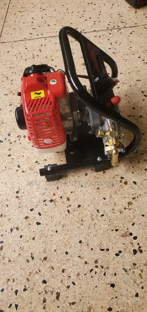 Portable Power Sprayer / Fumigator