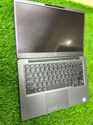 Laptop Dell Latitude 7390 8GB Intel Core I5 SSD 256GB