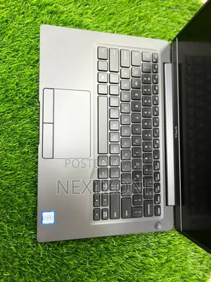 Laptop Dell Latitude 7390 8GB Intel Core I5 SSD 256GB