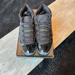 Jordan 11 Gamma Blue Retro