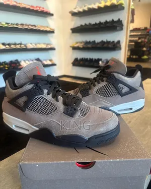 Jordan 4 Taupe Haze" Sneakers