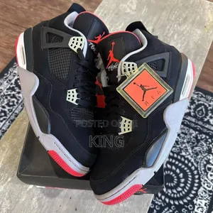 Swift Air Jordan 4 Retro "Bred Reimagined"