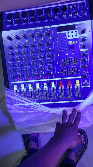 Yamaha Amp Mixer 6channels