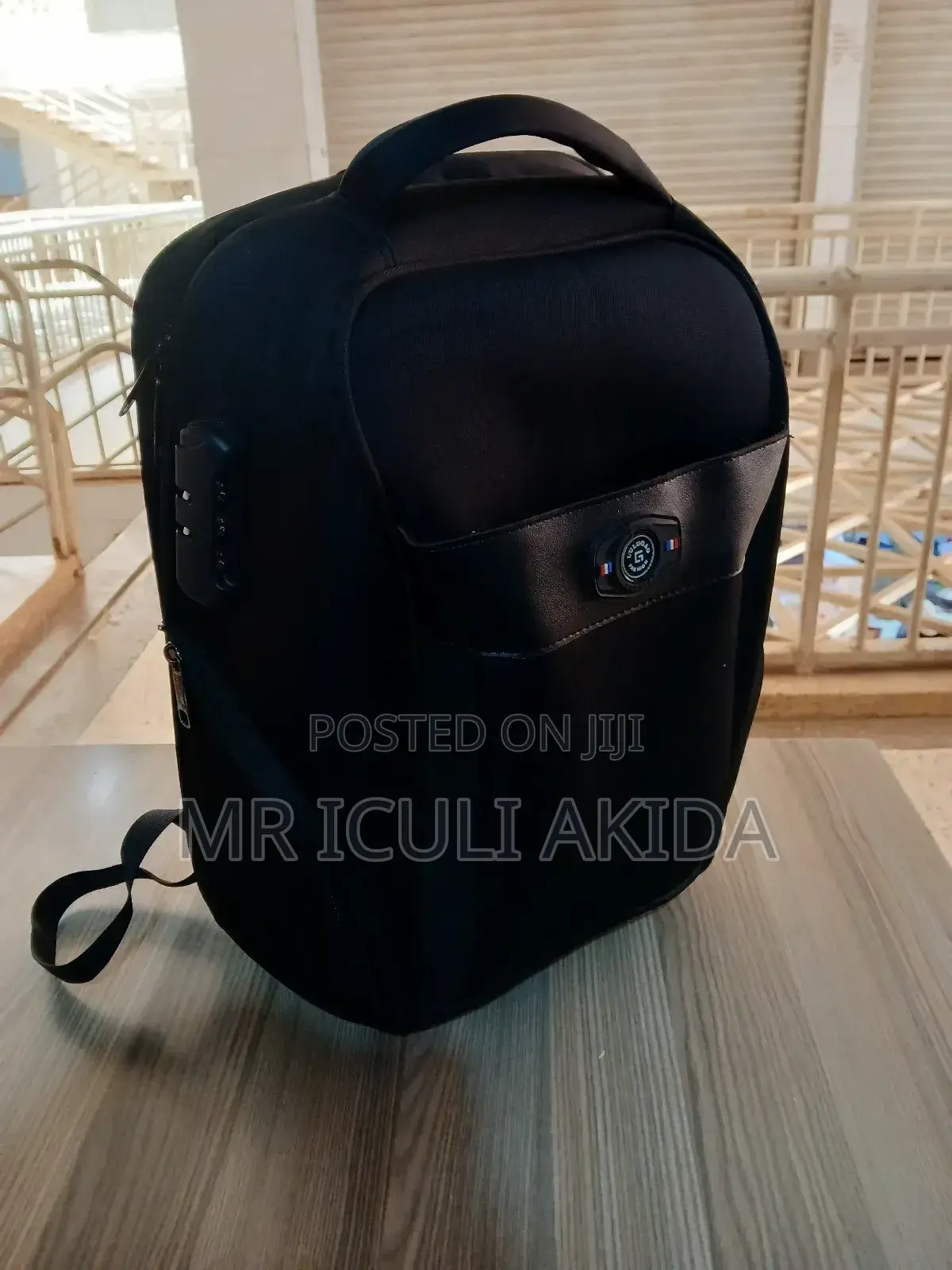 Multifunctional Anti Theft Laptop Bag WTH Side Zip Lock