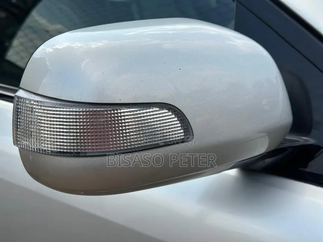 Toyota Harrier 2.4 2011 Silver