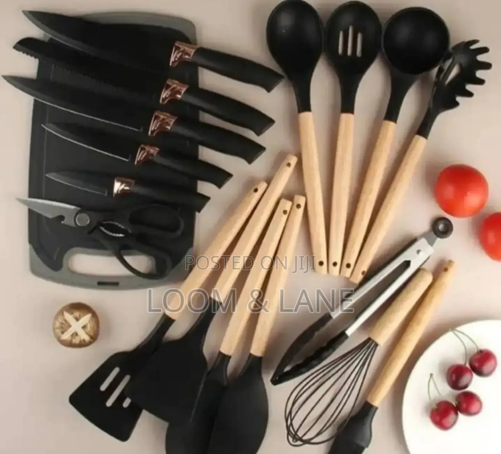 19 PCS Silcon Kitchen Cutlery Set With Spoons and Forks