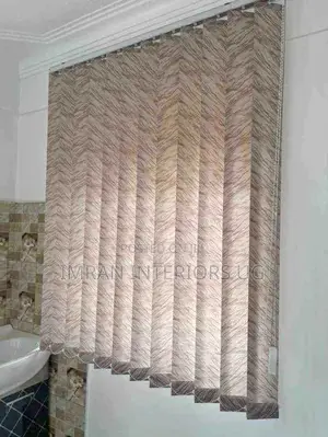 Curtain Blinds 109