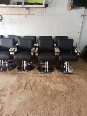 Stailling Saloon Chair