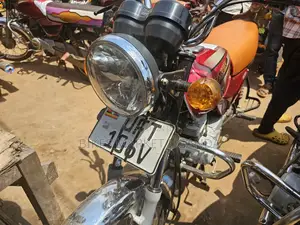 Bajaj Boxer 2023 Red