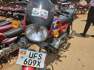 Bajaj Boxer 125 2023 Red