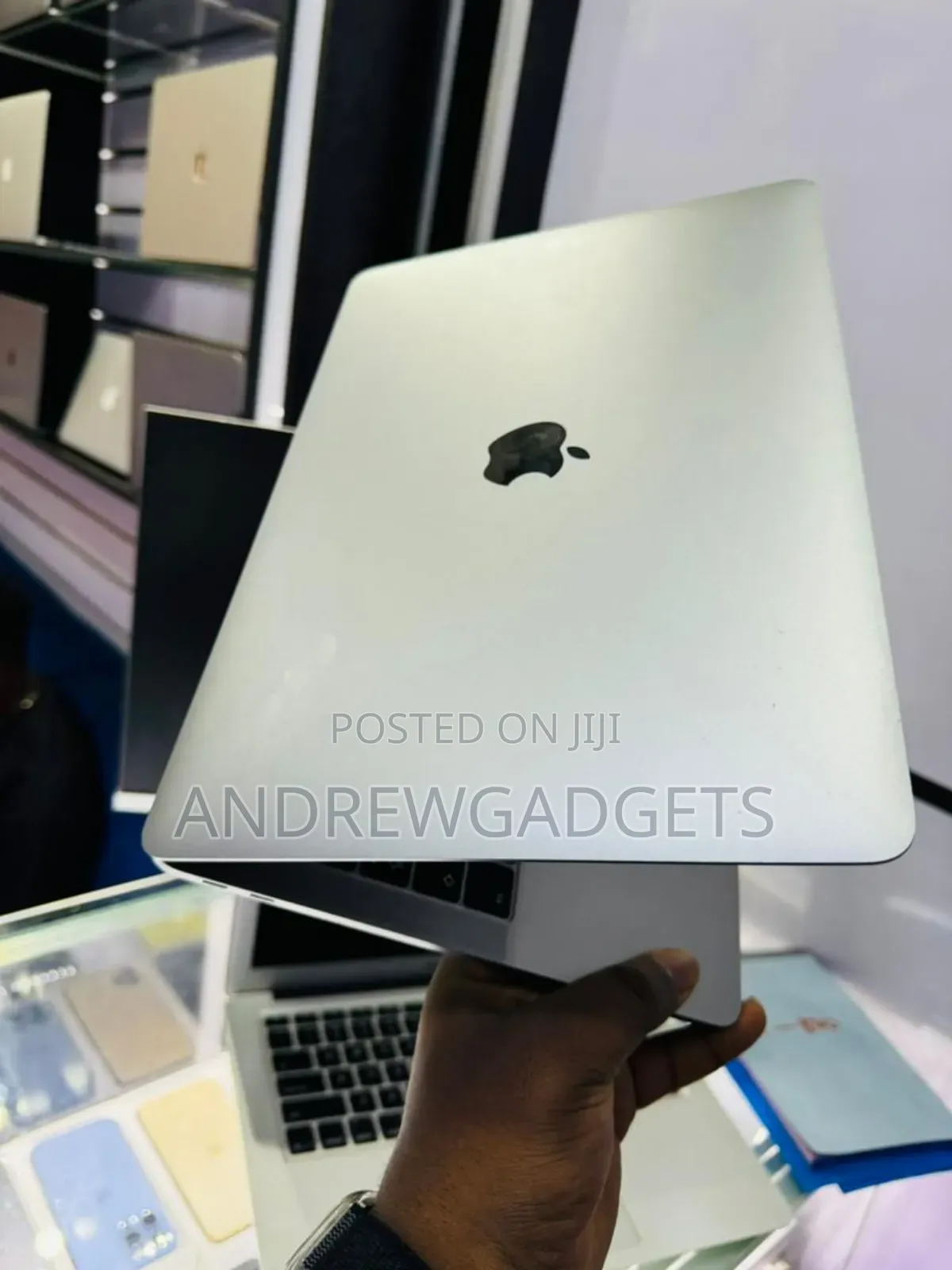 Laptop Apple MacBook Pro 2016 8GB Intel Core I5 SSD 256GB