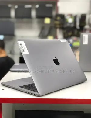 Laptop Apple MacBook 2012 8GB Intel Core I5 HDD+SSD 500GB