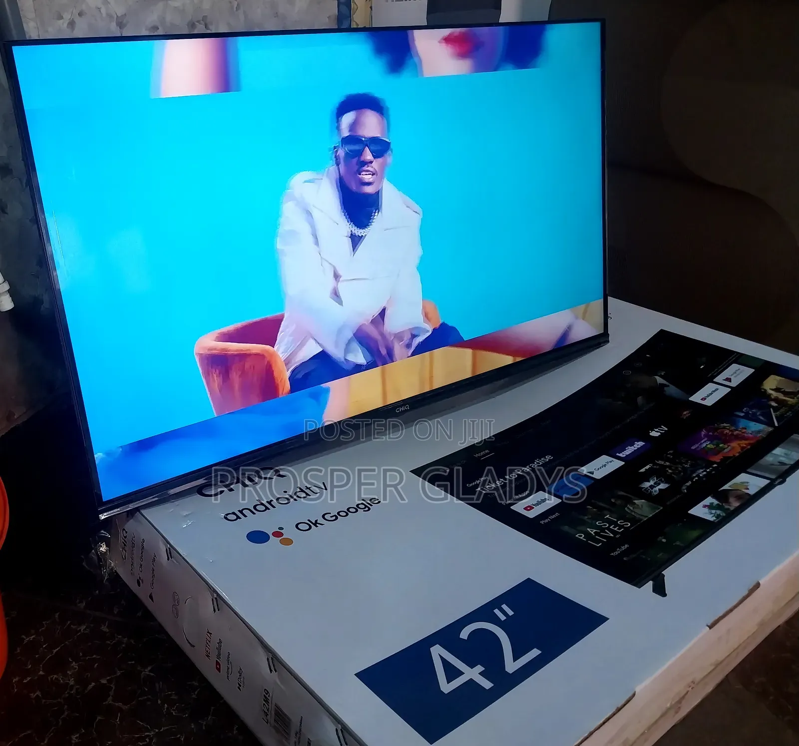 42 Inches Led Chiq Smart Digital Flat Screen