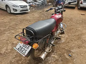 Bajaj Boxer 2024 Red