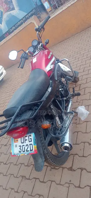 Hero Hunter 125 2021 Red