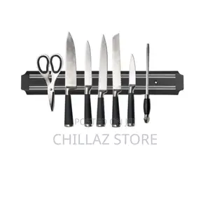 Wall Mounted Professional Magnetic Knife Rack.