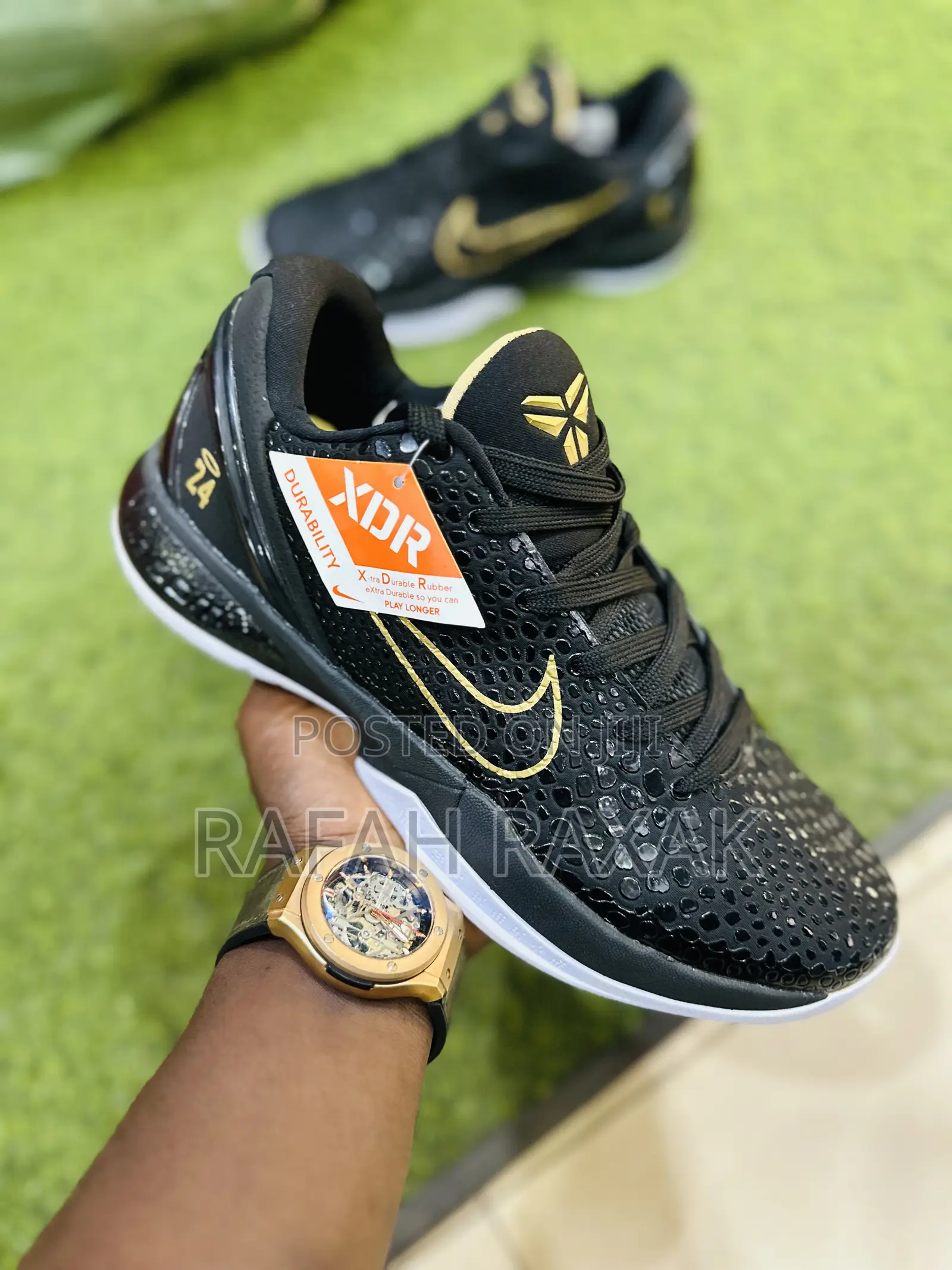 Nike Kobe 6 Protro Black/White/Metallic Gold Basketball Shoe