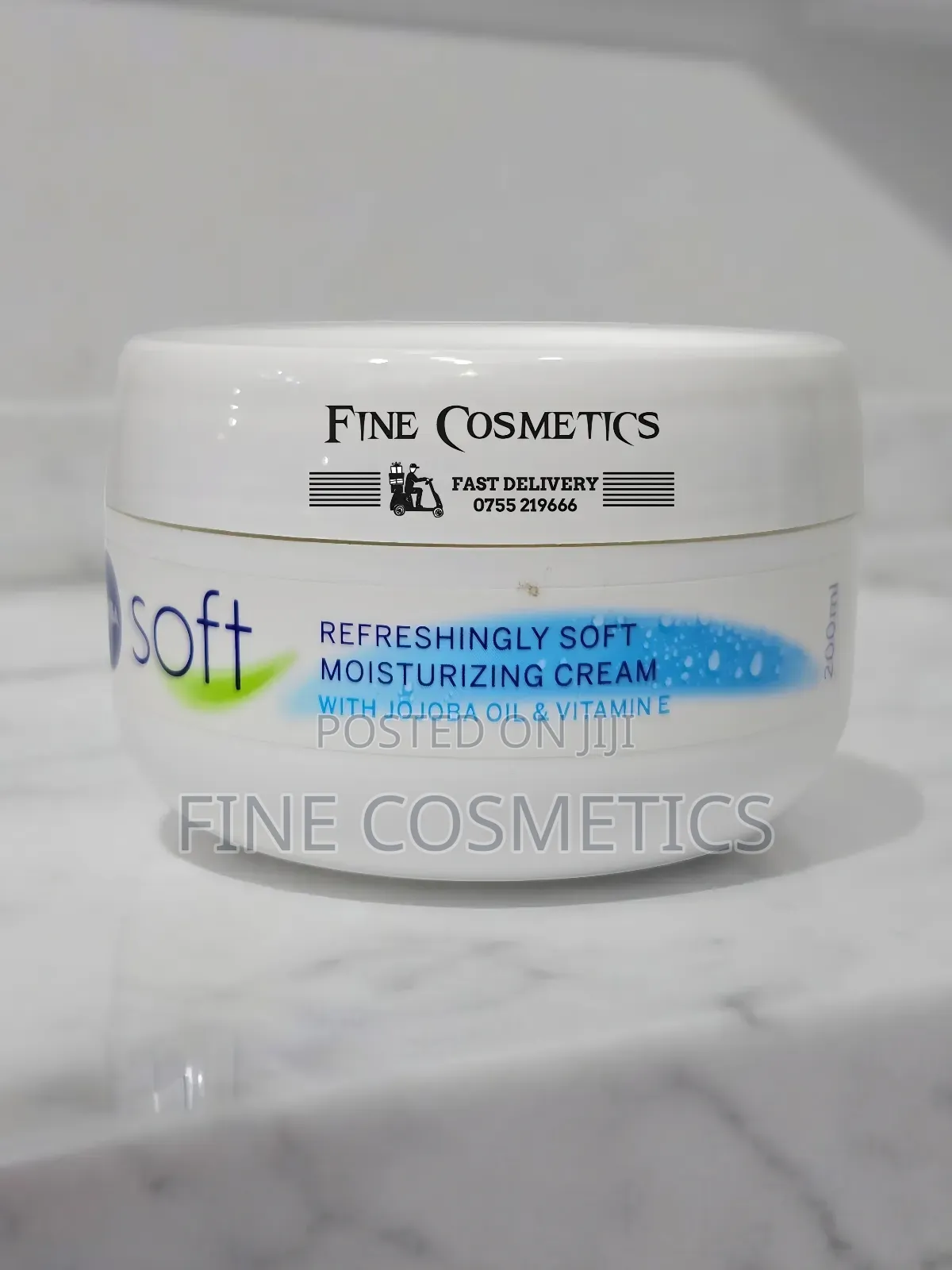 ORIGINAL Nivea Soft Refreshingly Moisturizering Cream 300ml