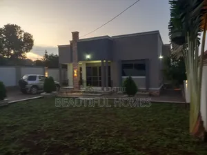 Furnished 4bdrm House in Kira for sale