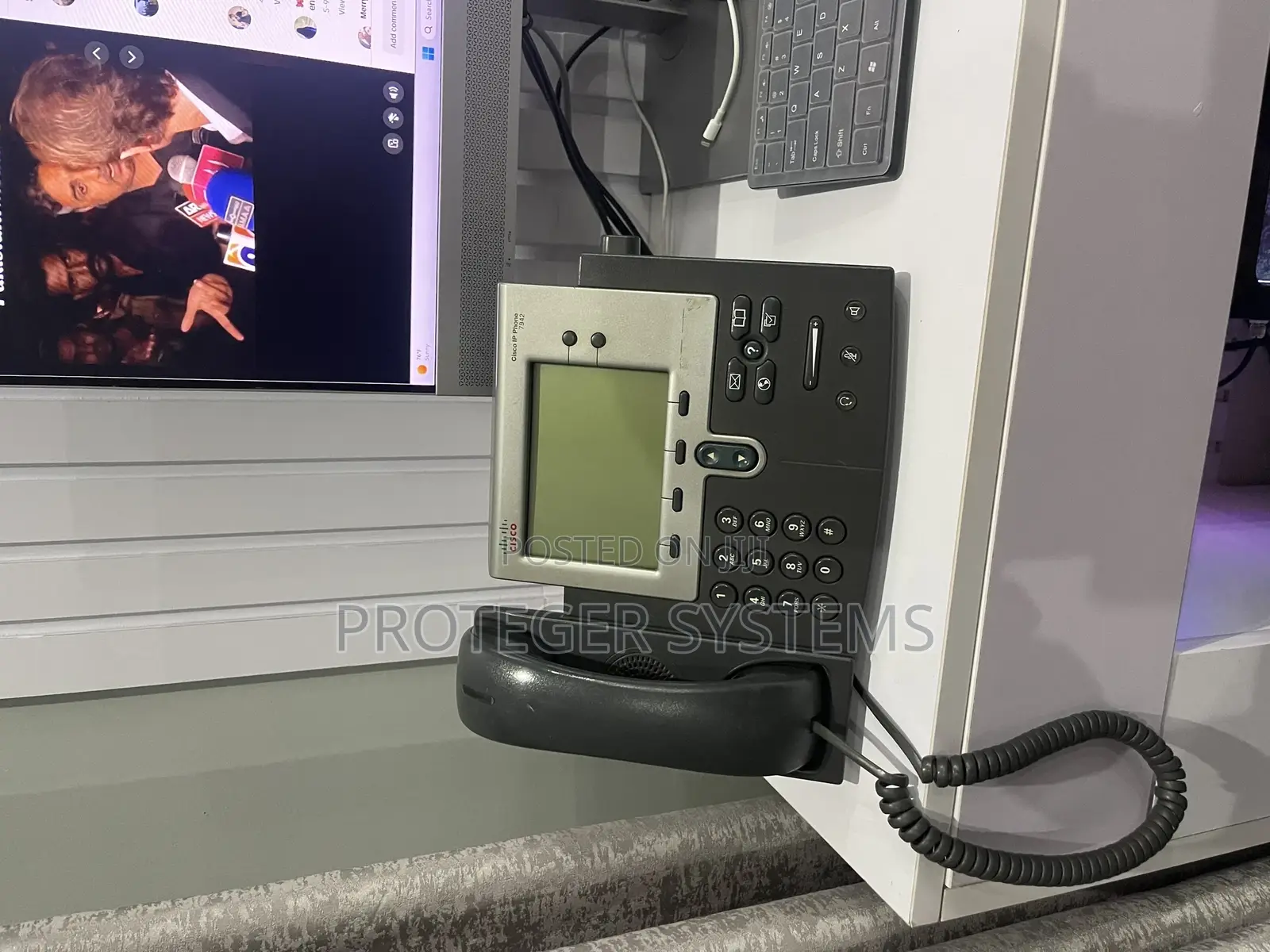 Cisco 7942 IP Phones
