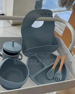 7pcs Baby Silicone Feeding Set