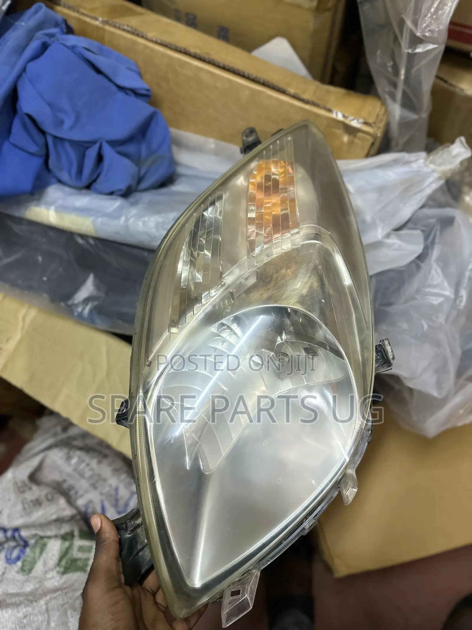 Vitz 2004 - 2010 Headlight
