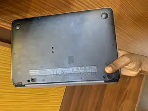Laptop HP EliteBook 1030 G1 8GB Intel Core Ultra 5 SSD 256GB