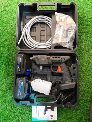 Cordless Rechargeable Car Washing Machine WTH 2batteries