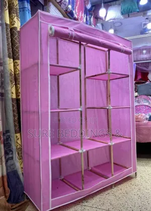 3 Columns Wooden Frame Closet