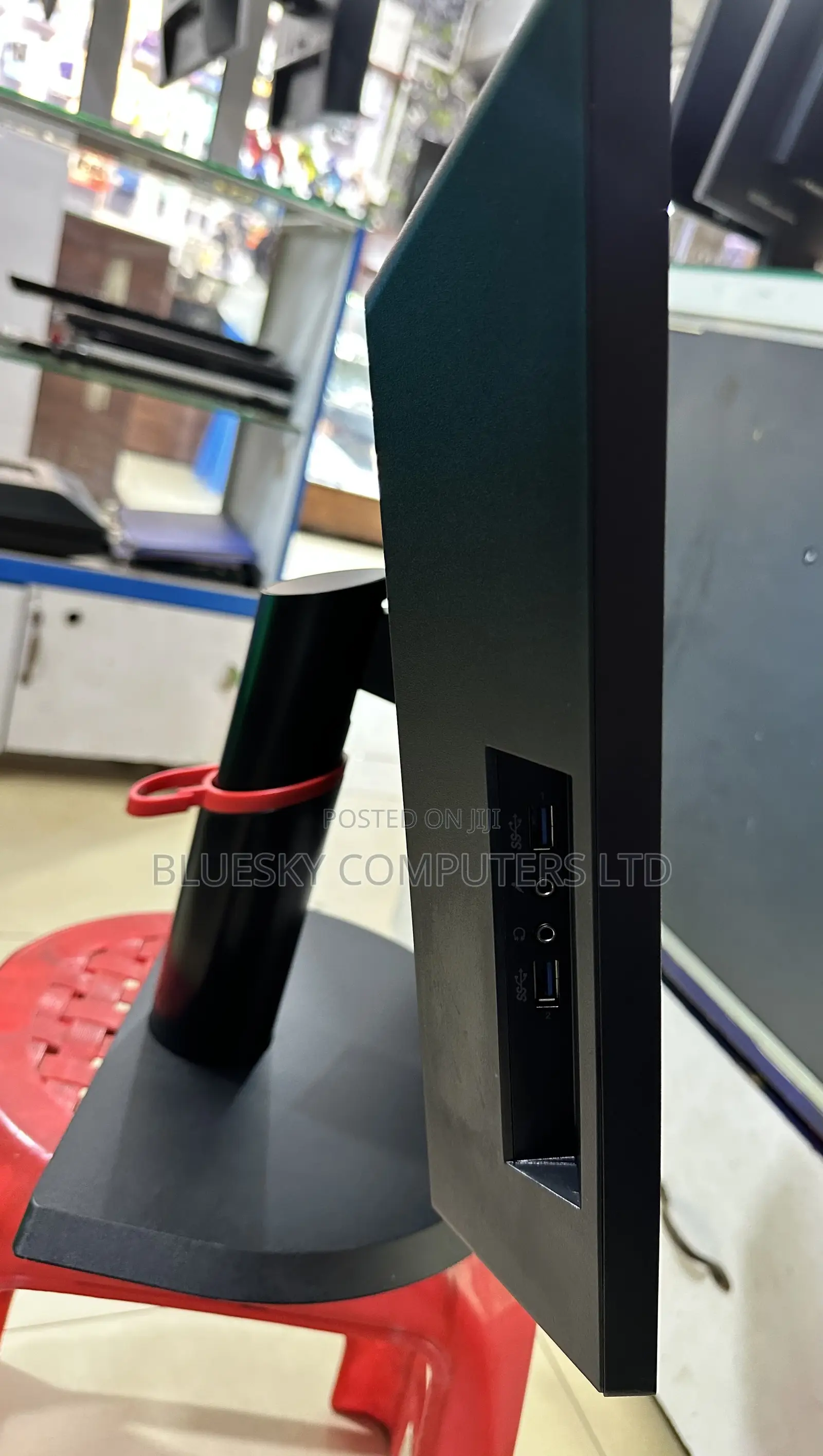 Desktop Computer Lenovo 8GB Intel Core I5 HDD 500GB