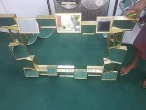 Decor Mirror / Golden Mirrors