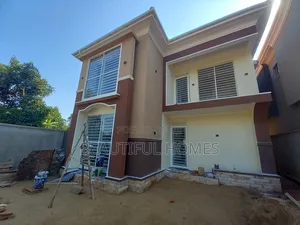 Furnished 4bdrm Maisonette in Kira for sale
