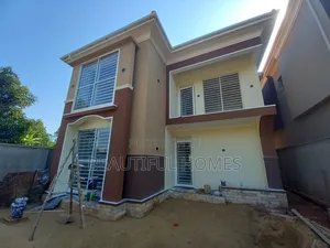 Furnished 4bdrm Duplex in Kira for sale