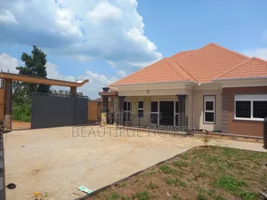 Furnished 4bdrm Bungalow in Kira for sale